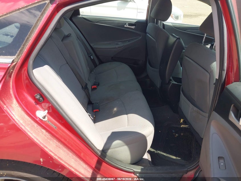 2014 Hyundai Sonata VIN 5NPEB4ACXEH913732 IAAI salvage auction — NORMAL WEAR, Clear (Maryland), sold $475 on 2026-07-15 (photo 8)