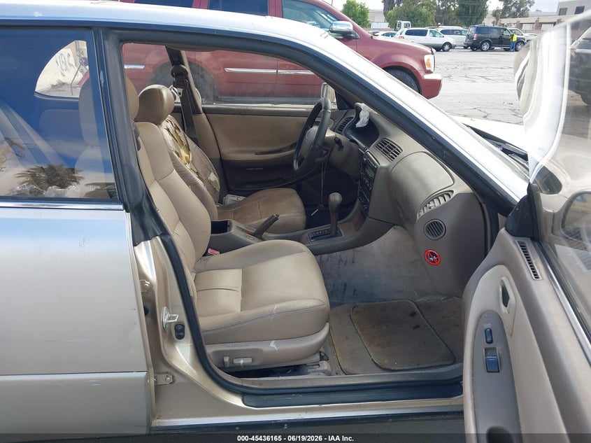 1996 Lexus Es 300 VIN JT8BF12G7T0167904 IAAI salvage auction — NORMAL WEAR, App For Dup Clear (California), sold $275 on 2026-07-06 (photo 5)