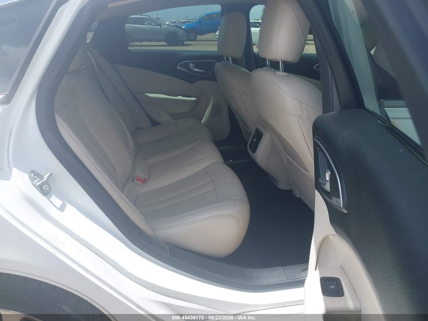 2015 Chrysler 200 VIN 1C3CCCCB9FN509393 IAAI salvage auction — FRONT END, Original (Texas), sold $850 on 2026-07-25 (photo 8)