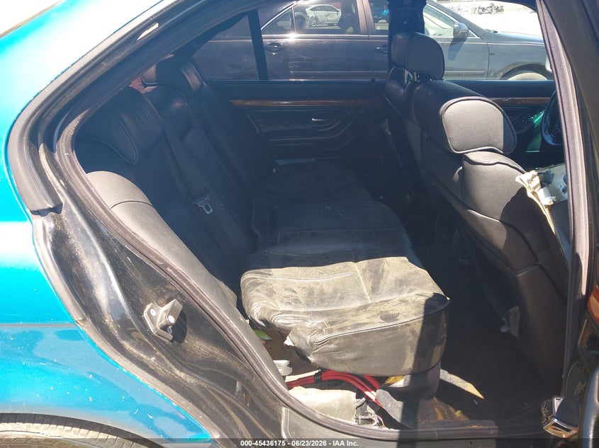 2001 BMW 7er VIN WBAGG83421DN88353 IAAI salvage auction — FRONT END, Salvage (Ohio), sold $450 on 2026-07-27 (photo 8)
