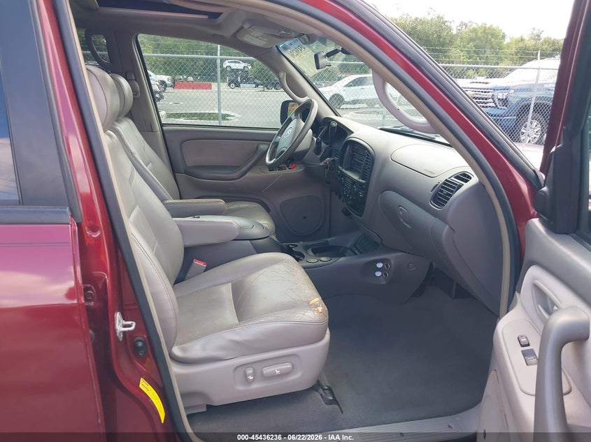 2007 Toyota Sequoia VIN 5TDZT34A67S297253 IAAI salvage auction — FRONT END, Rebuildable (Florida), sold $1,800 on 2026-07-18 (photo 5)