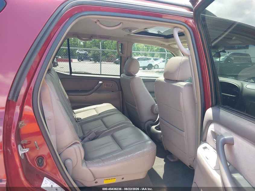 2007 Toyota Sequoia VIN 5TDZT34A67S297253 IAAI salvage auction — FRONT END, Rebuildable (Florida), sold $1,800 on 2026-07-18 (photo 8)