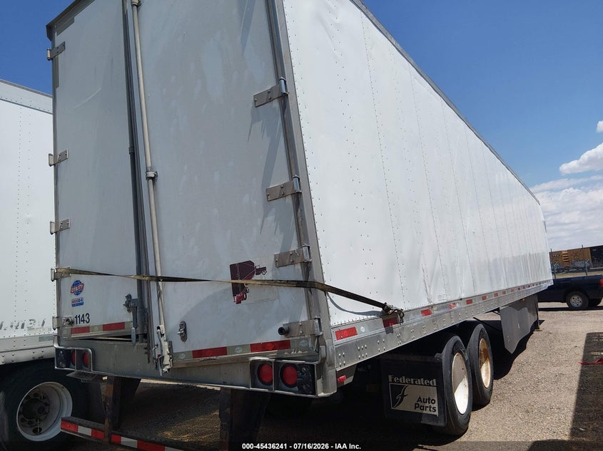 2017 Utility trailer mfg Unknown VIN 1UYVS2539HG934922 IAAI salvage auction — FRONT & REAR, Salvage (Colorado), sold $725 on 2026-09-09 (photo 4)