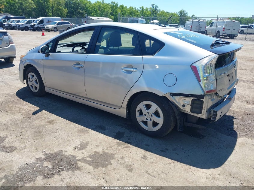 2011 Toyota Prius VIN JTDKN3DUXB5326094 IAAI salvage auction — RIGHT SIDE, Salvage - Greater Than 75% (Maryland), sold $125 on 2026-07-28 (photo 3)