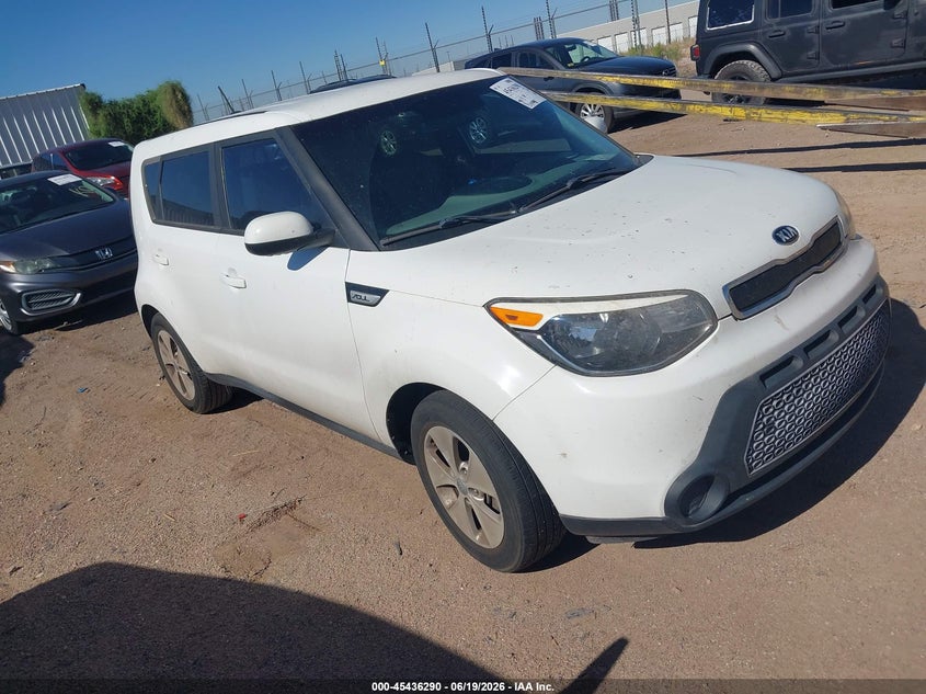 2016 Kia Soul VIN KNDJN2A28G7388775 IAAI salvage auction — NORMAL WEAR, Clear-Dealer Only (Arizona), sold $225 on 2026-07-09 (photo 1)