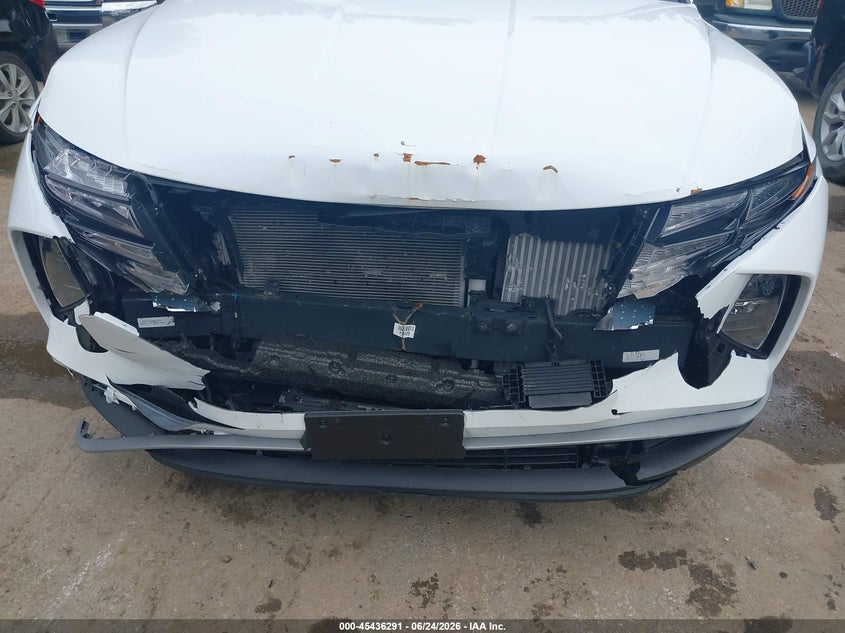 2023 Hyundai Tucson VIN KM8JFCA16PU136126 IAAI salvage auction — FRONT & REAR, Salvage (Missouri), sold $7,600 on 2026-07-29 (photo 6)