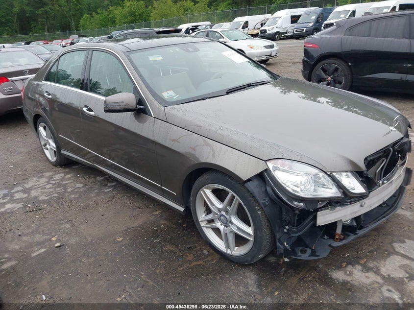 2011 Mercedes-benz E-class VIN WDDHF8HB8BA368578 IAAI salvage auction — LEFT FRONT, Salvage (Massachusetts), sold $2,250 on 2026-07-24 (photo 1)