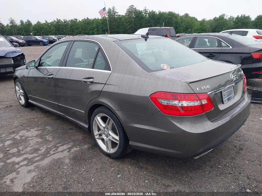 2011 Mercedes-benz E-class VIN WDDHF8HB8BA368578 IAAI salvage auction — LEFT FRONT, Salvage (Massachusetts), sold $2,250 on 2026-07-24 (photo 3)