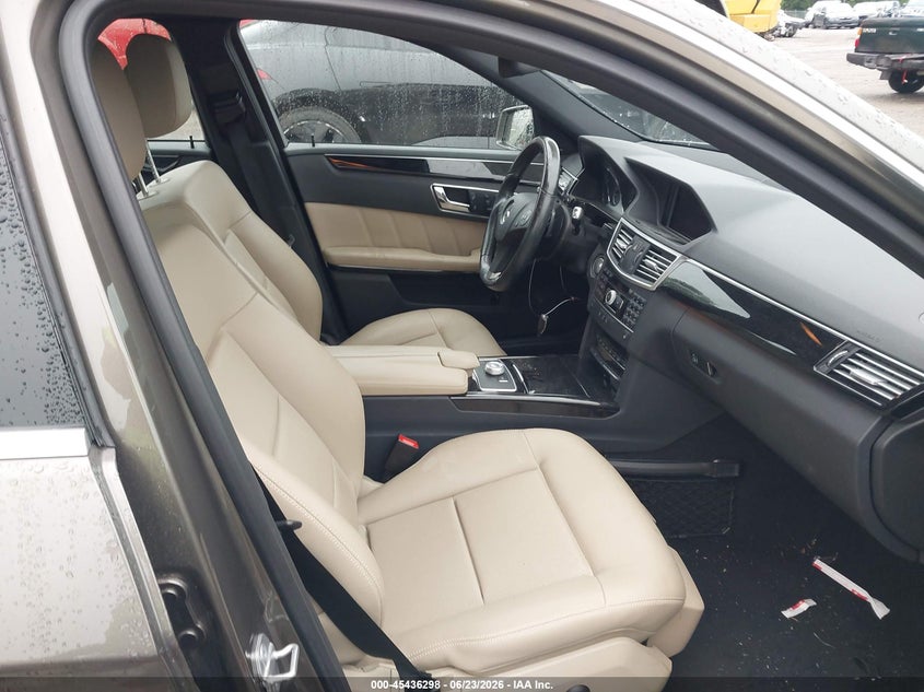 2011 Mercedes-benz E-class VIN WDDHF8HB8BA368578 IAAI salvage auction — LEFT FRONT, Salvage (Massachusetts), sold $2,250 on 2026-07-24 (photo 5)