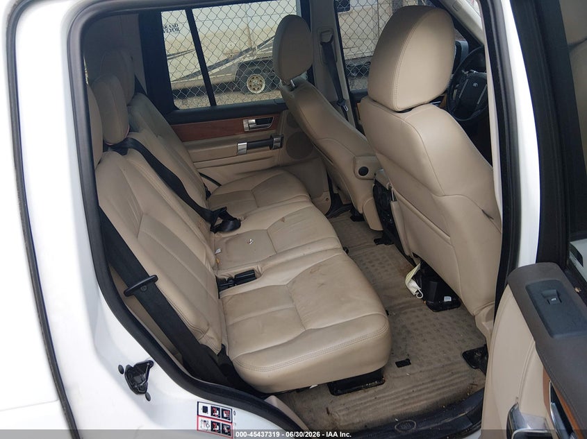 2014 Land rover Lr4 VIN SALAK2V60EA730024 IAAI salvage auction — UNKNOWN, Salvage (North Carolina), sold $1,100 on 2026-07-20 (photo 8)