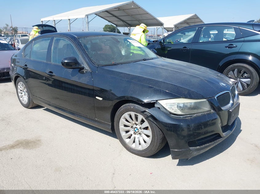 2009 BMW 3 series VIN WBAPH57589NM34055 IAAI salvage auction — NORMAL WEAR, Clear - Dealer Only (California), sold $475 on 2026-07-08 (photo 1)