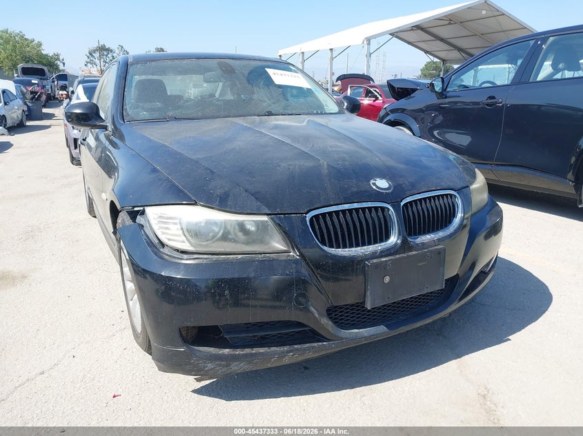 2009 BMW 3 series VIN WBAPH57589NM34055 IAAI salvage auction — NORMAL WEAR, Clear - Dealer Only (California), sold $475 on 2026-07-08 (photo 6)
