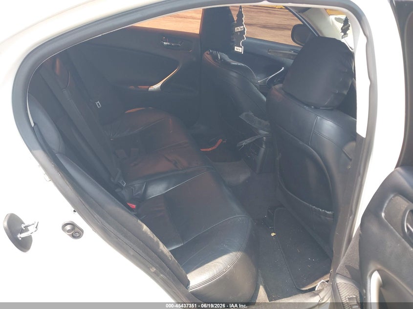 2010 Lexus Is 250 VIN JTHBF5C25A5110689 IAAI salvage auction — FRONT END, Clear (Florida), sold $375 on 2026-07-15 (photo 8)