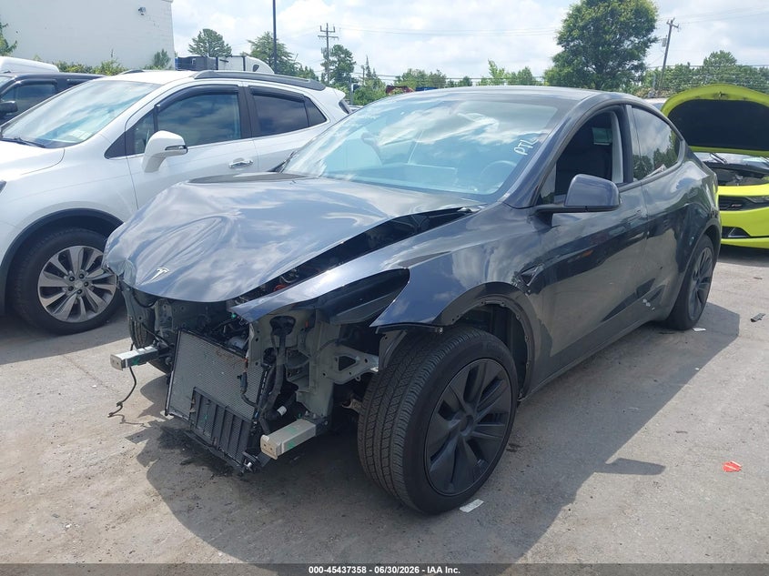 2025 Tesla Model y VIN 7SAYGDEE1SA337520 IAAI salvage auction — FRONT END, Salvage (North Carolina), sold $10,900 on 2026-07-30 (photo 2)