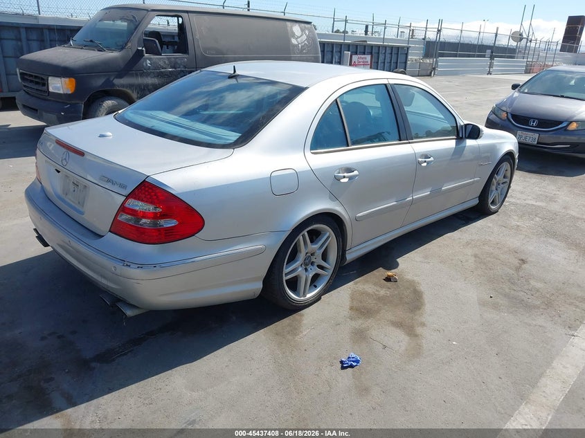 2005 Mercedes-benz E-class VIN WDBUF76J15A779496 IAAI salvage auction — NORMAL WEAR, Clear - Dealer Only (California), sold $3,600 on 2026-07-22 (photo 4)
