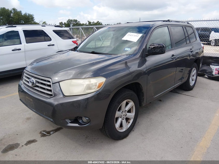 2010 Toyota Highlander VIN 5TDJK3EH9AS025346 IAAI salvage auction — RIGHT SIDE, Salvage (Texas), sold $1,850 on 2026-07-23 (photo 2)