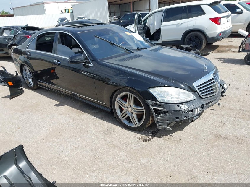 2011 Mercedes-benz S class VIN WDDNG8GB8BA399816 IAAI salvage auction — FRONT END, Salvage (Texas), sold $1,125 on 2026-07-29 (photo 1)