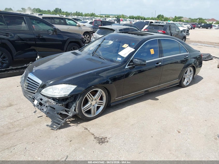 2011 Mercedes-benz S class VIN WDDNG8GB8BA399816 IAAI salvage auction — FRONT END, Salvage (Texas), sold $1,125 on 2026-07-29 (photo 2)