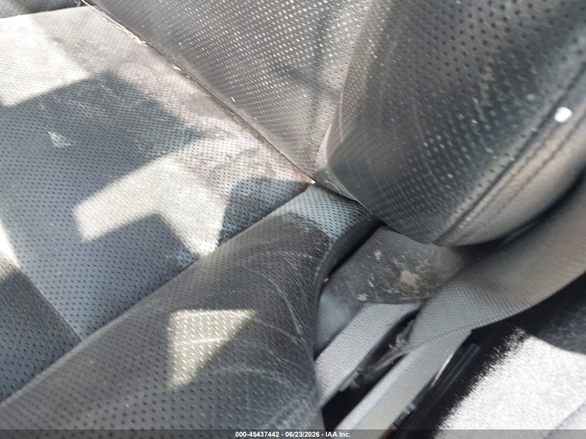 2011 Mercedes-benz S class VIN WDDNG8GB8BA399816 IAAI salvage auction — FRONT END, Salvage (Texas), sold $1,125 on 2026-07-29 (photo 6)