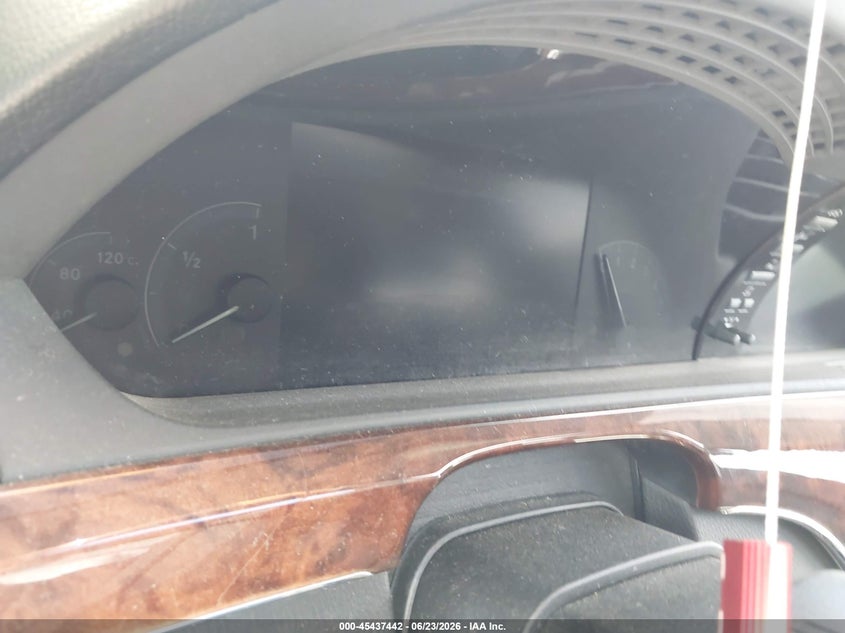 2011 Mercedes-benz S class VIN WDDNG8GB8BA399816 IAAI salvage auction — FRONT END, Salvage (Texas), sold $1,125 on 2026-07-29 (photo 7)