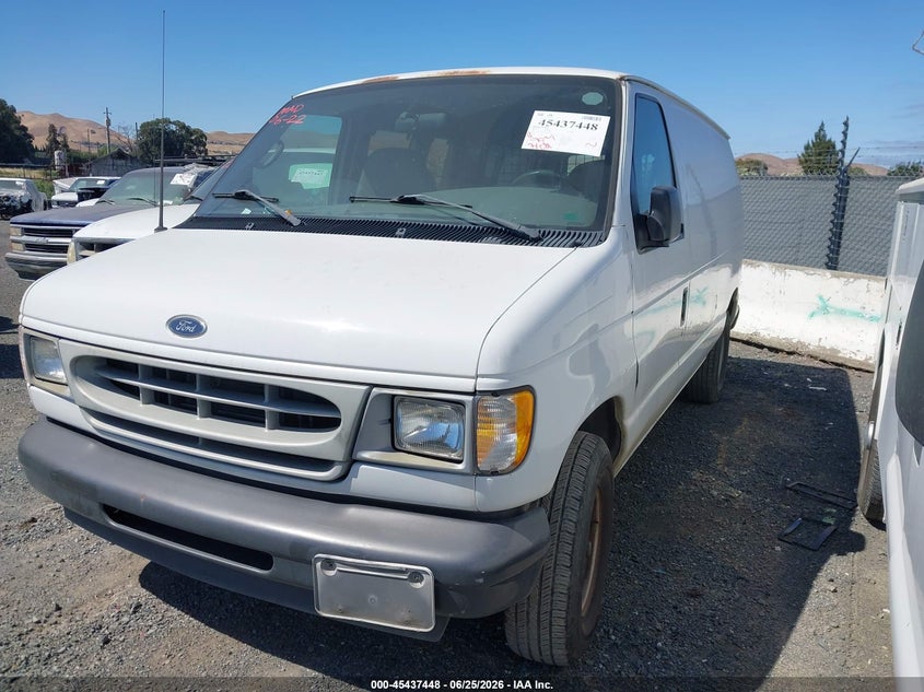 2002 Ford E 150 VIN 1FTRE14202HA81662 IAAI salvage auction — NORMAL WEAR, Clear (California), sold $1,400 on 2026-07-09 (photo 2)