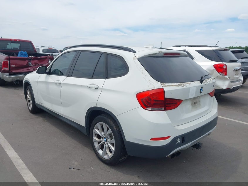 2014 BMW X1 VIN WBAVL1C54EVY18400 IAAI salvage auction — NORMAL WEAR, Clear (North Carolina), sold $500 on 2026-07-22 (photo 3)