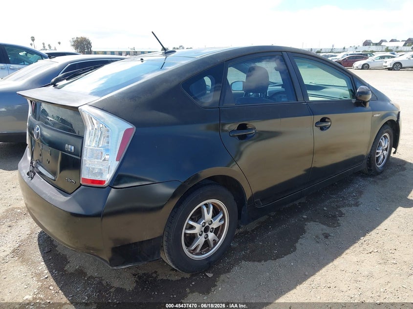 2011 Toyota Prius VIN JTDKN3DU1B5302024 IAAI salvage auction — NORMAL WEAR, Clear - Dealer Only (California), sold $550 on 2026-07-29 (photo 4)