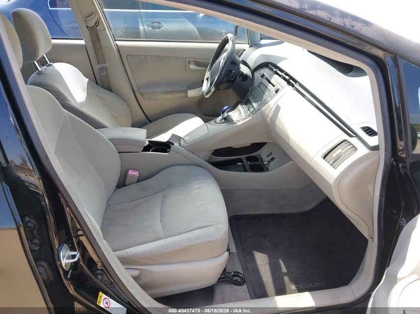 2011 Toyota Prius VIN JTDKN3DU1B5302024 IAAI salvage auction — NORMAL WEAR, Clear - Dealer Only (California), sold $550 on 2026-07-29 (photo 5)