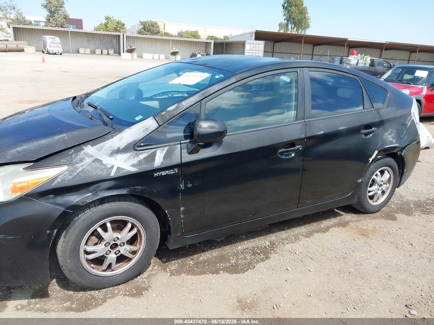 2011 Toyota Prius VIN JTDKN3DU1B5302024 IAAI salvage auction — NORMAL WEAR, Clear - Dealer Only (California), sold $550 on 2026-07-29 (photo 6)
