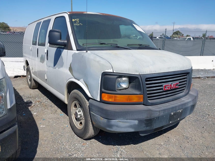 2006 Gmc Savana VIN 1GTFG15X361113980 IAAI salvage auction — NORMAL WEAR, Clear (California), sold $3,150 on 2026-07-09 (photo 1)