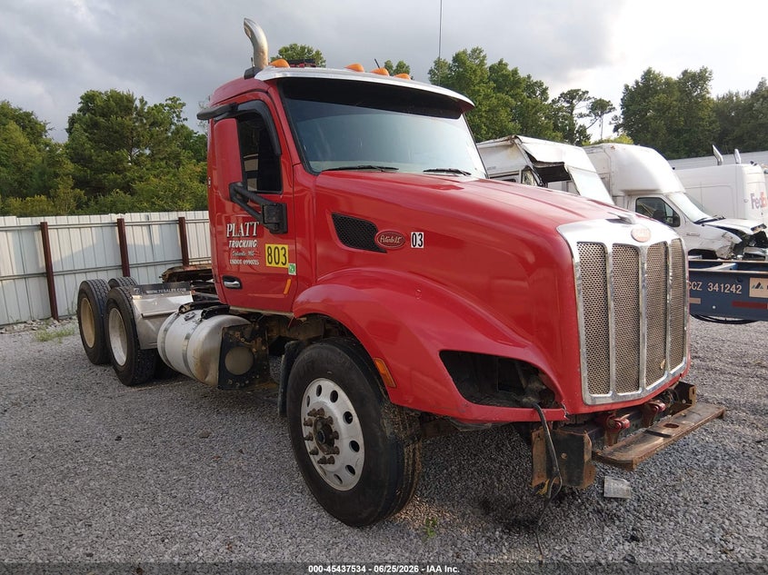 2015 Peterbilt 579 VIN 1XPBDP8X6FD270342 IAAI salvage auction — ALL OVER, Salvage (Mississippi), sold $1,400 on 2026-07-22 (photo 1)