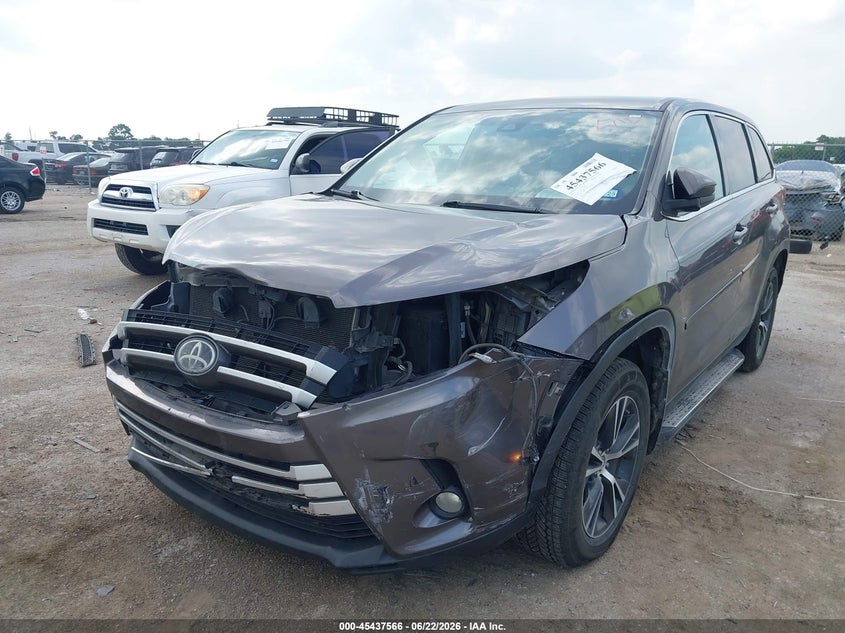 2019 Toyota Highlander VIN 5TDZZRFH5KS306366 IAAI salvage auction — FRONT END, Salvage (Texas), sold $25 on 2026-07-28 (photo 2)