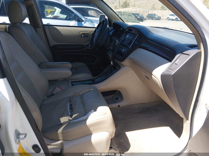 2001 Toyota Highlander VIN JTEHF21A710021736 IAAI salvage auction — LEFT FRONT, Salvage (Nevada), sold $600 on 2026-07-10 (photo 5)