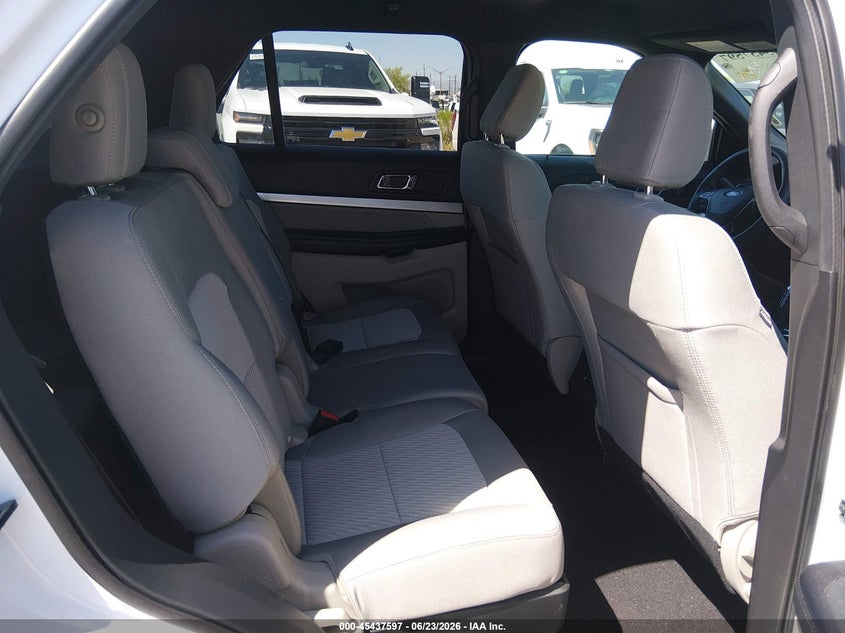 2018 Ford Explorer VIN 1FM5K8B83JGC45249 IAAI salvage auction — NORMAL WEAR, Sf97 (Arizona), sold $13,300 on 2026-07-28 (photo 8)