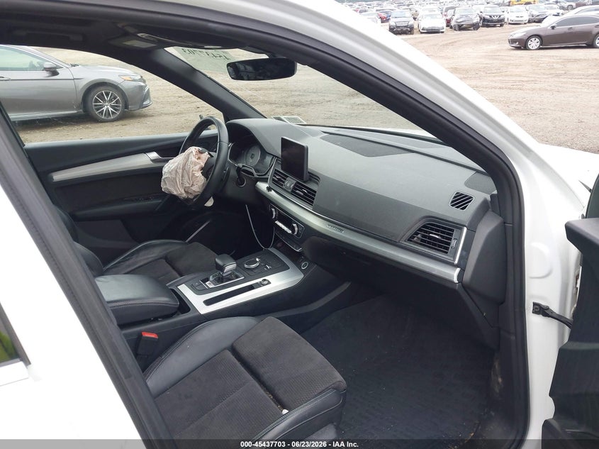 2020 Audi Sq5 VIN WA1A4AFY6L2015746 IAAI salvage auction — FRONT END, Mv-907A (New York), sold $6,300 on 2026-07-28 (photo 5)