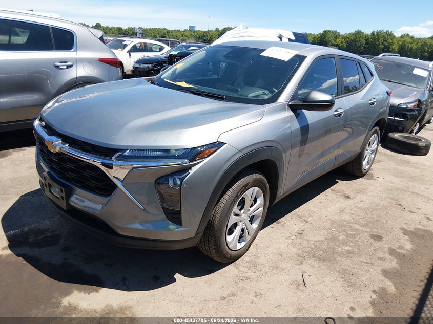 2024 Chevrolet Trax VIN KL77LFE2XRC102286 IAAI salvage auction — HAIL, Salvage (Ohio), sold $25 on 2026-07-21 (photo 2)