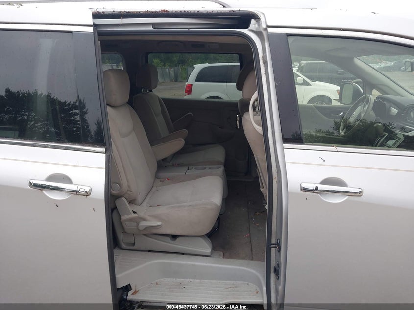 2017 Nissan Quest VIN JN8AE2KPXH9169806 IAAI salvage auction — NORMAL WEAR, Clear (New Jersey), sold $625 on 2026-07-21 (photo 8)