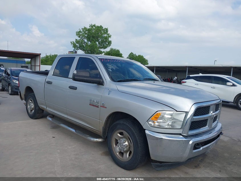 2013 Ram 2500 VIN 3C6UR4CLXDG613661 — IAAI salvage auction photo