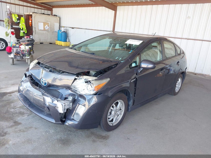 2011 Toyota Prius VIN JTDKN3DUXB1374363 IAAI salvage auction — FRONT END, Salvage (California), sold $1,200 on 2026-07-09 (photo 2)