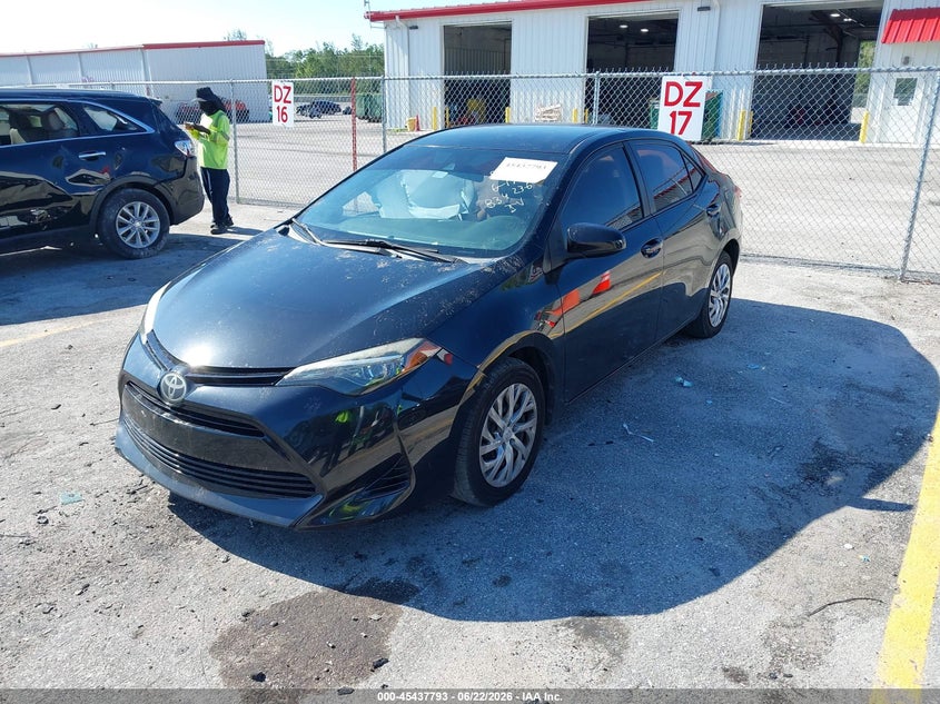 2018 Toyota Corolla VIN 5YFBURHEXJP834236 IAAI salvage auction — RIGHT SIDE, Rebuildable (Florida), sold $3,250 on 2026-07-06 (photo 2)
