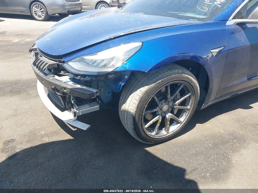 2018 Tesla Model 3 VIN 5YJ3E1EB6JF136022 IAAI salvage auction — FRONT END, Salvage Title, sold $7,600 on 2026-07-30 (photo 6)
