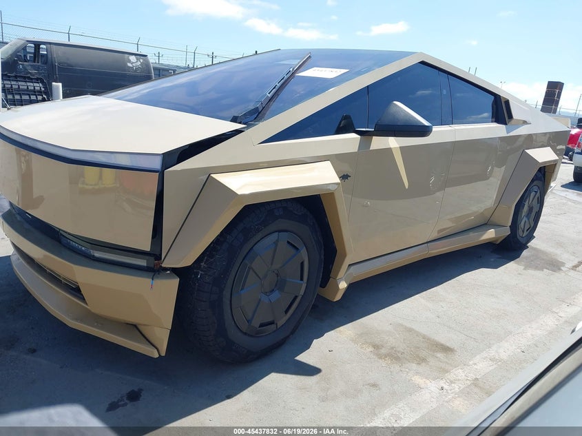 2025 Tesla Cybertruck VIN 7G2CEHEE0SA060392 IAAI salvage auction — ELECTRICAL, Salvage Title, sold $25,250 on 2026-07-22 (photo 2)