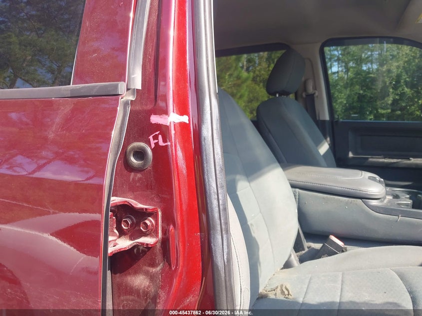 2017 Ram 2500 VIN 3C6UR5CJ3HG763458 IAAI salvage auction — WATER/FLOOD, Wait Title, sold $3,100 on 2026-10-23 (photo 6)
