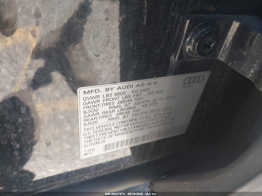 2017 Audi Q7 VIN WA1LAAF78HD022444 IAAI salvage auction — NORMAL WEAR, Clear (Colorado), sold $4,550 on 2026-07-07 (photo 9)