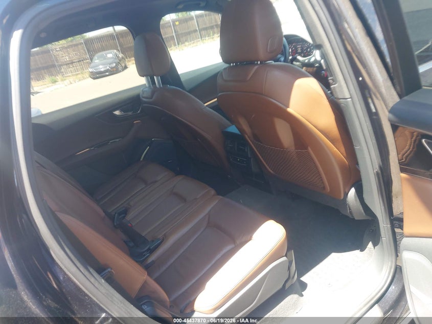 2017 Audi Q7 VIN WA1LAAF78HD022444 IAAI salvage auction — NORMAL WEAR, Clear (Colorado), sold $4,550 on 2026-07-07 (photo 8)
