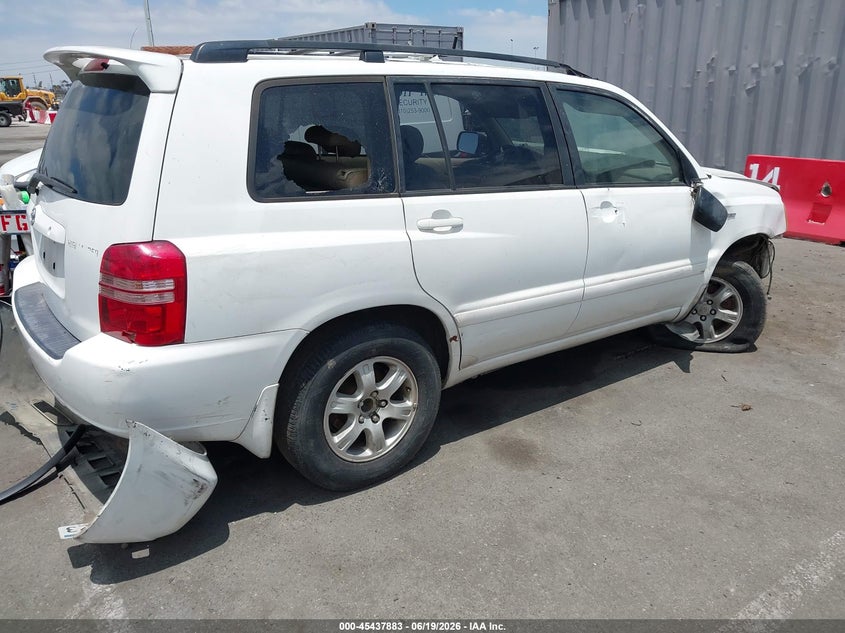 2001 Toyota Highlander VIN JTEGF21A310022684 IAAI salvage auction — NORMAL WEAR, Salvage (California), sold $525 on 2026-07-09 (photo 4)