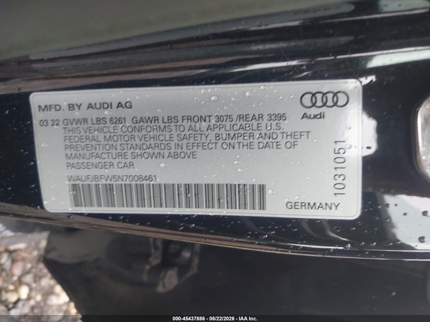 2022 Audi E-tron gt VIN WAUFJBFW5N7008461 IAAI salvage auction — SIDE, Salvage Title, sold $9,100 on 2026-07-30 (photo 9)