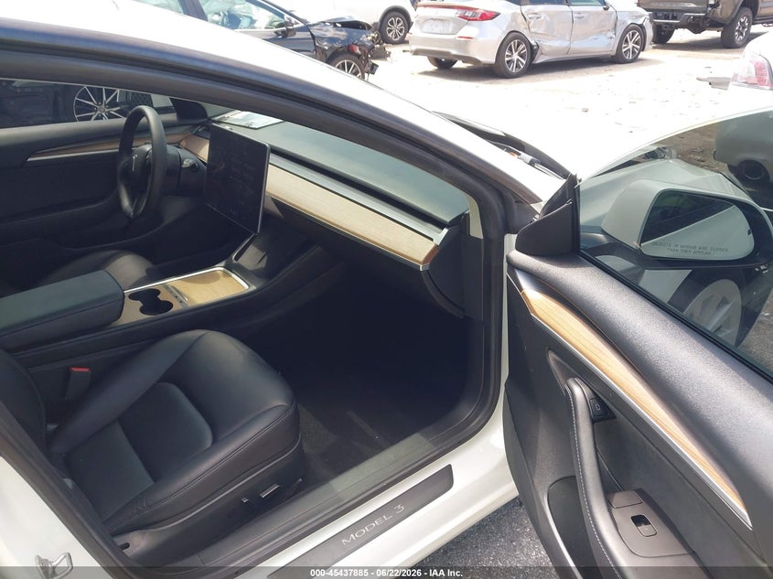 2022 Tesla Model 3 VIN 5YJ3E1EB8NF255177 IAAI salvage auction — FRONT END, Salvage Title, sold $8,700 on 2026-07-23 (photo 5)