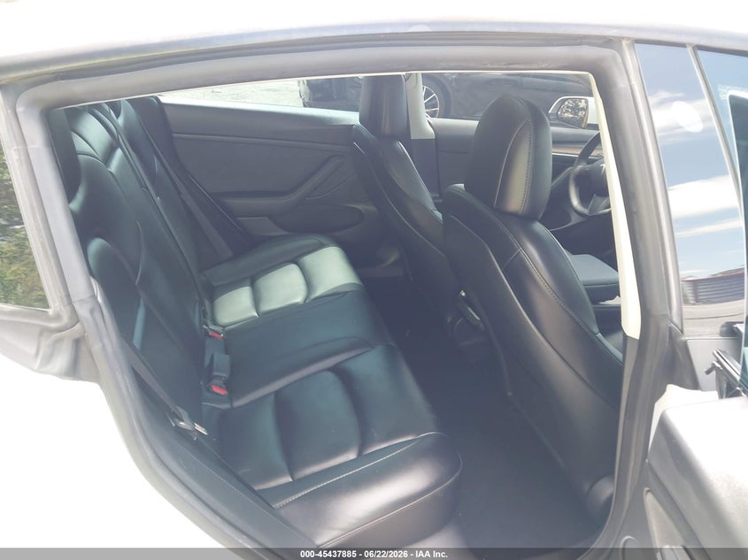 2022 Tesla Model 3 VIN 5YJ3E1EB8NF255177 IAAI salvage auction — FRONT END, Salvage Title, sold $8,700 on 2026-07-23 (photo 8)