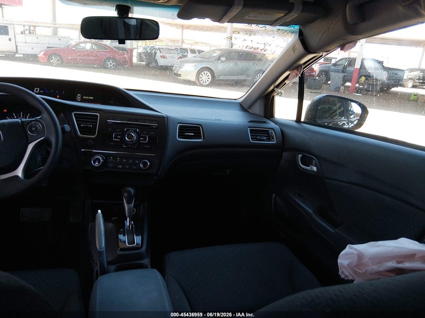 2015 Honda Civic VIN 2HGFB2F56FH519532 IAAI salvage auction — RIGHT SIDE, Salvage Title, sold $2,050 on 2026-08-03 (photo 5)